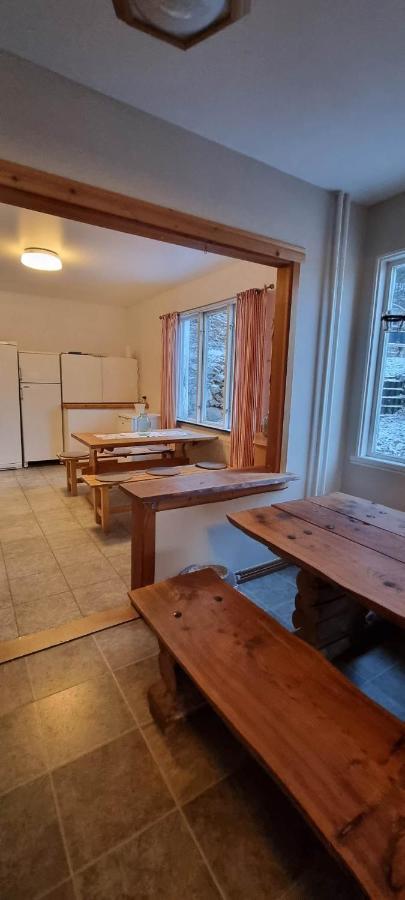 Hassela Vandrarhem Eksteriør bilde